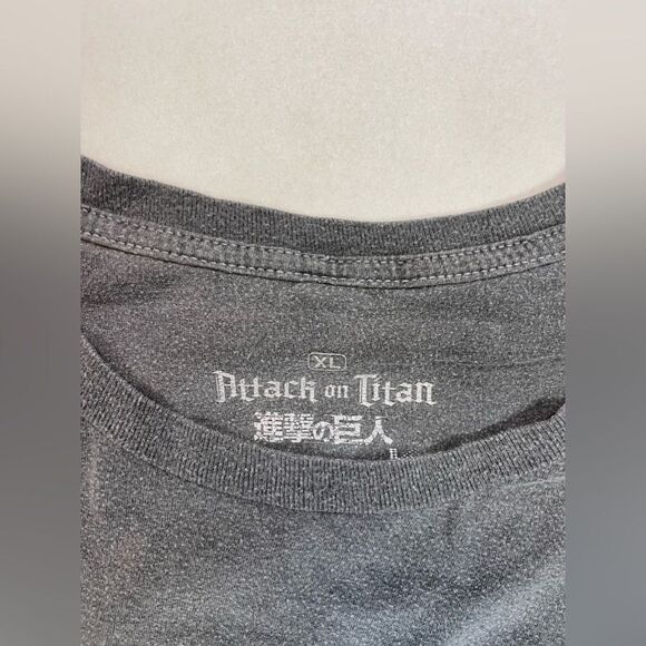 Attack On Titan Colossal Titan Graphic T-shirt Men XL Oversized Short Sleeve - Picture 4 of 5